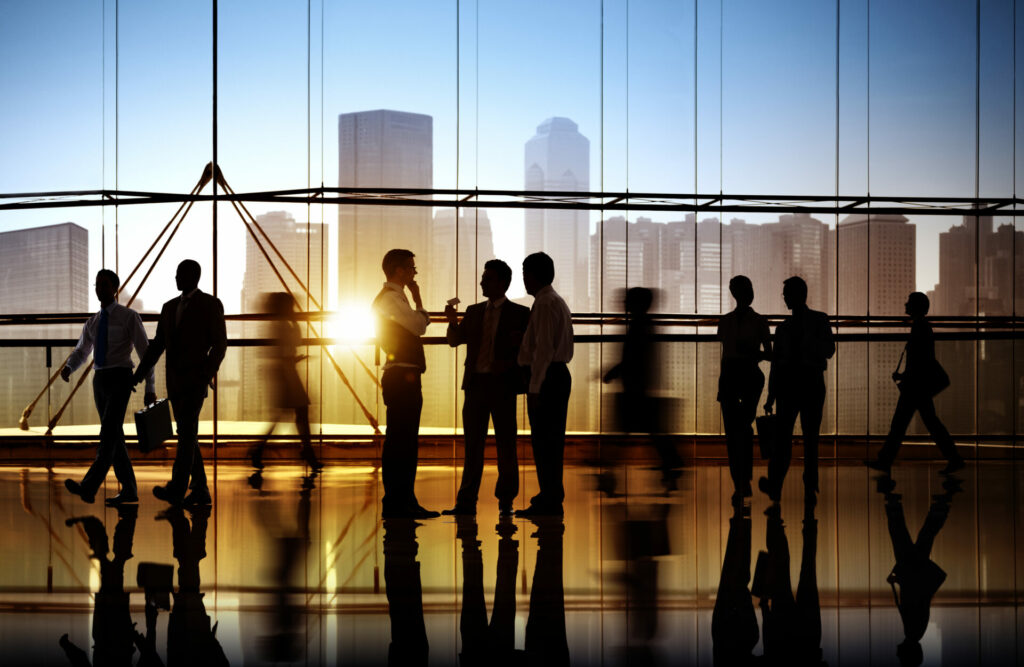 Dirigeant et associé : comment choisir entre salaire et dividendes ?